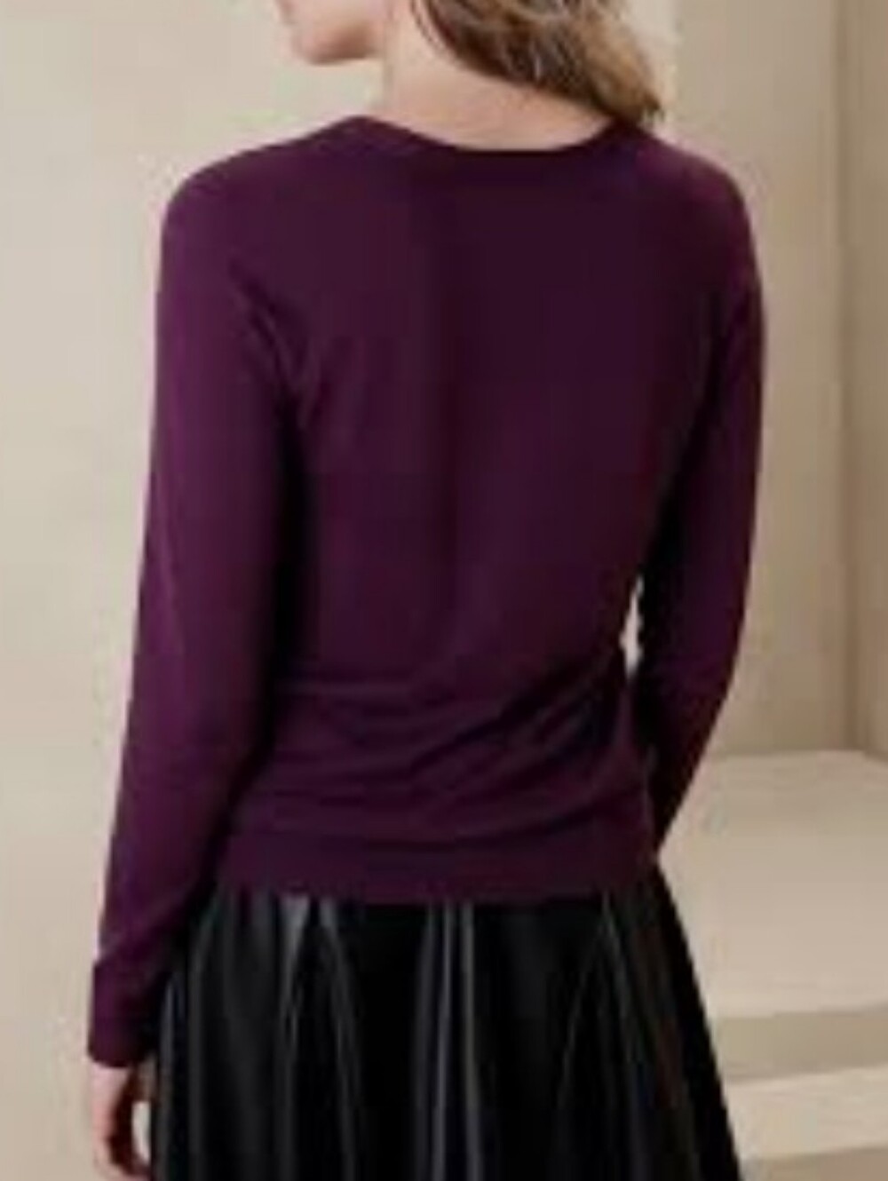 Banana Republic Forever Sweater Long-Sleeve Crewneck in Plum Size M